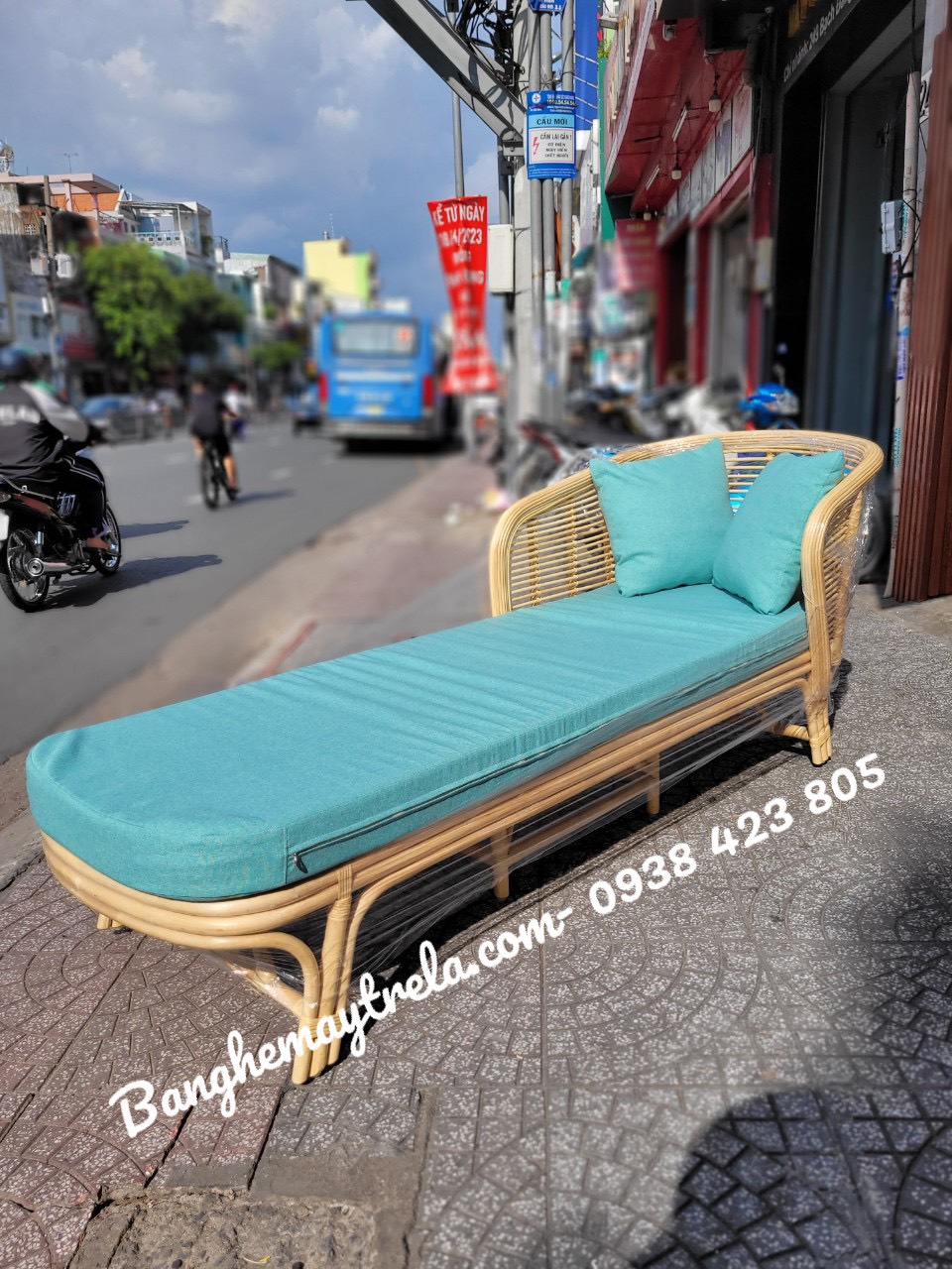 Ghế mây nằm thư giãn dáng dài